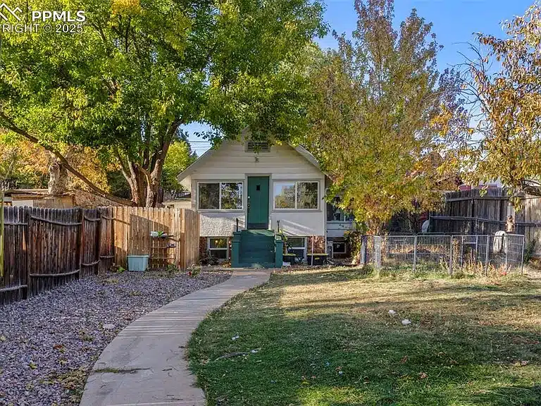 3414 W Pikes Peak Ave, Colorado Springs, CO 80904
